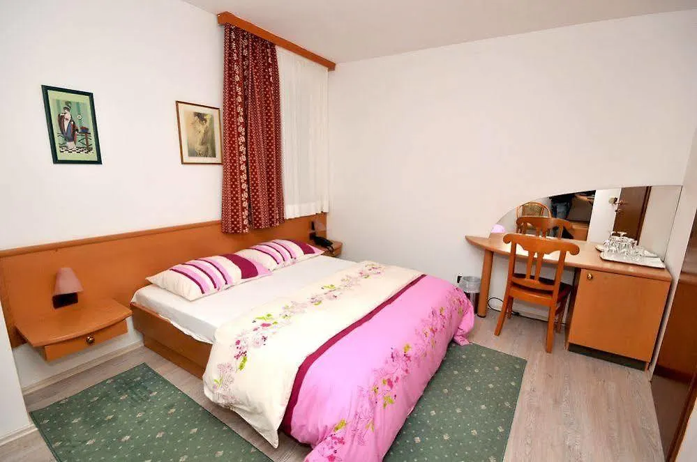 Hotel Villa Fontana Trogir